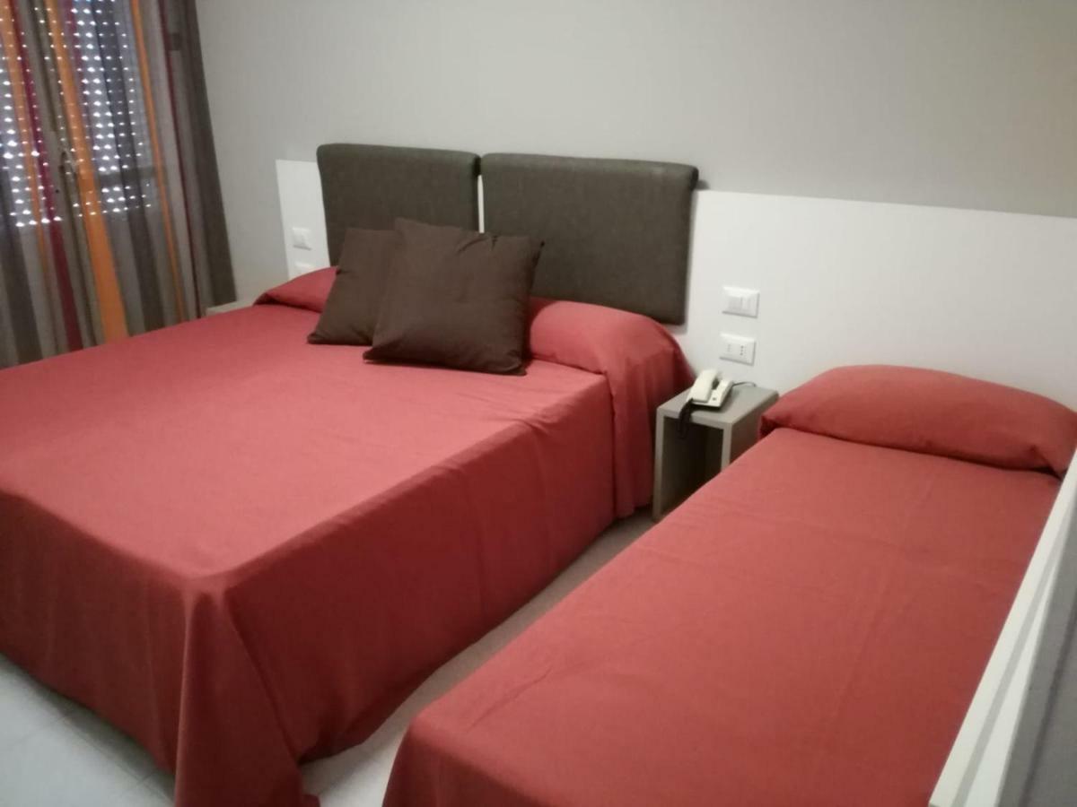 Zenit Hotel Giulianova Esterno foto
